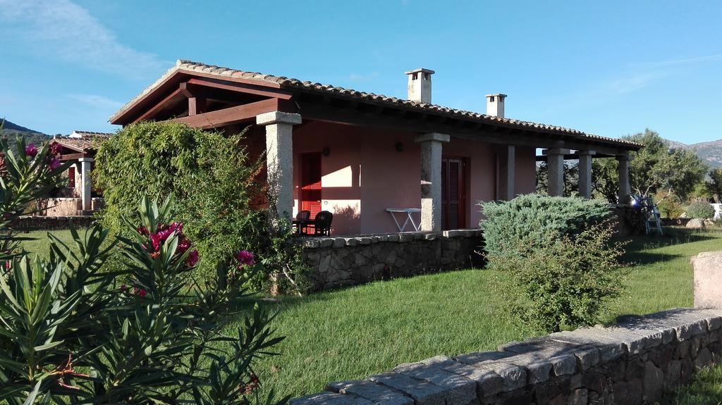 Villa Miriacheddu San Teodoro  Exterior foto