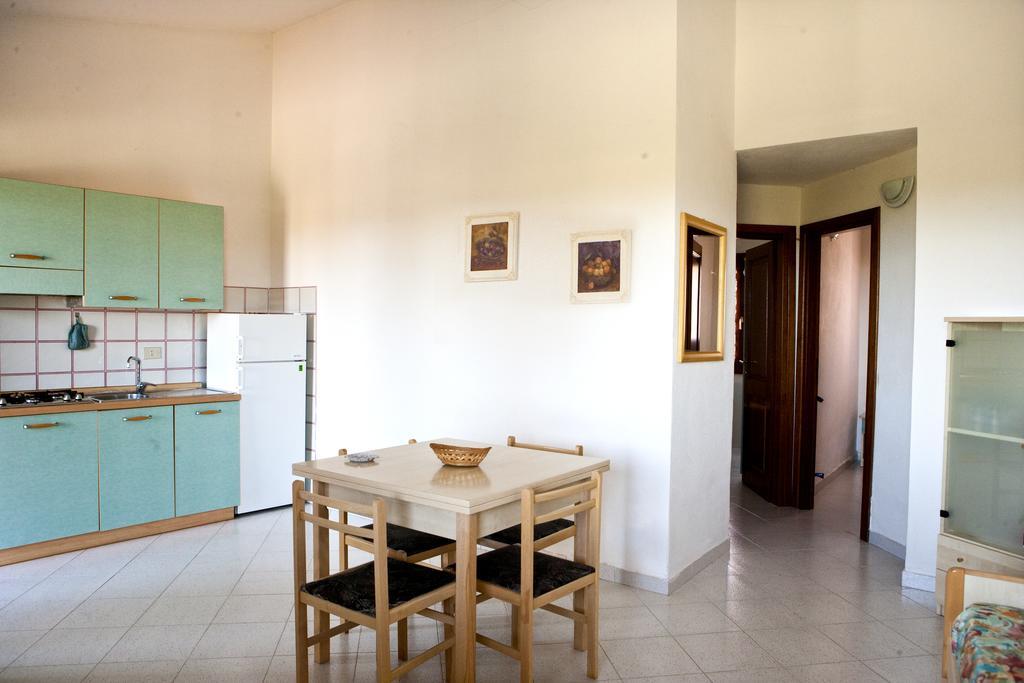 Villa Miriacheddu San Teodoro  Zimmer foto