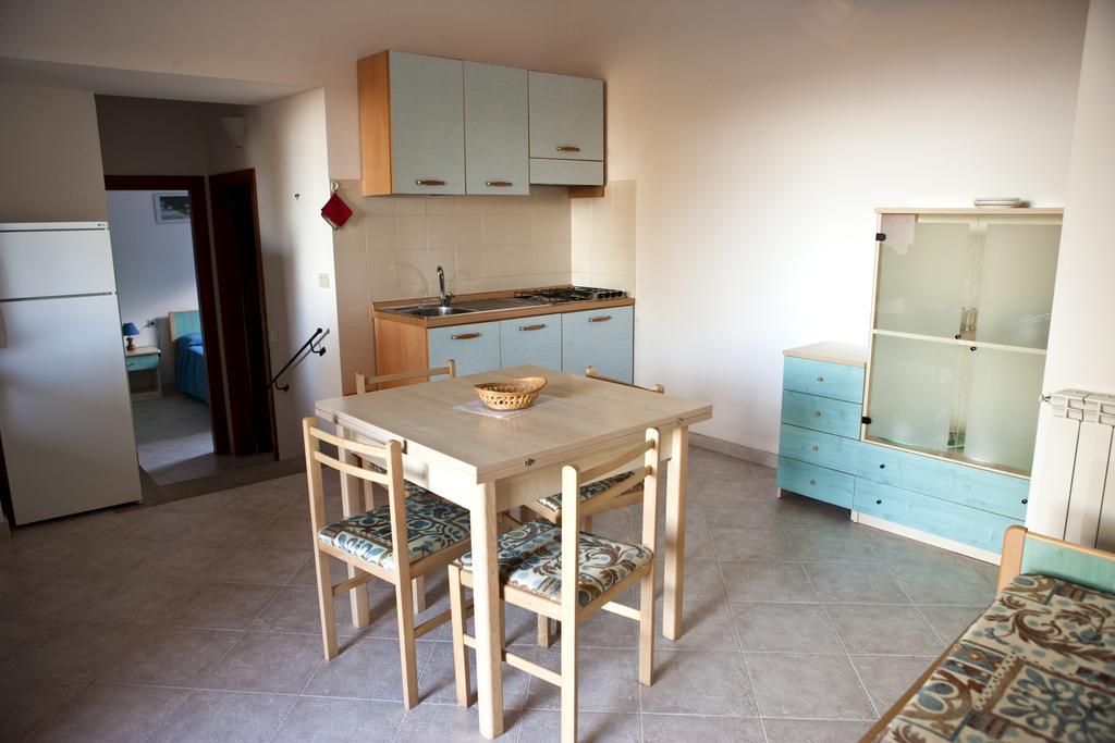 Villa Miriacheddu San Teodoro  Zimmer foto